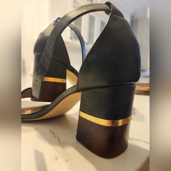 Dress sandals - Picture 3 of 4